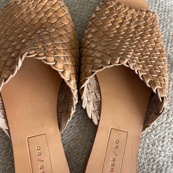 Anthropologie Woven Slide Mules in Light Tan - Picture 7 of 8